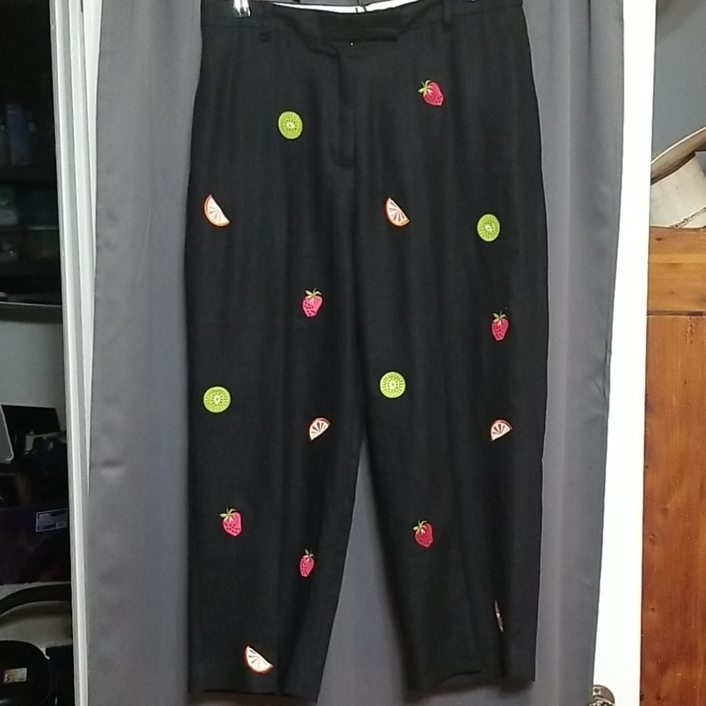 Mercer &‎ Madison Black Linen Pants Colorful Embroidered Fruit size 12P EUC